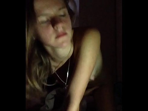 ❤️ msichana punyeto na cums Pono ya Kirusi ❤